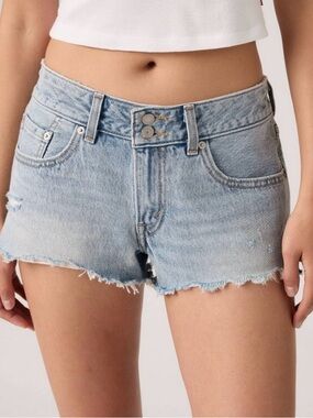 Levi’s women’s superlow loose denim shorts